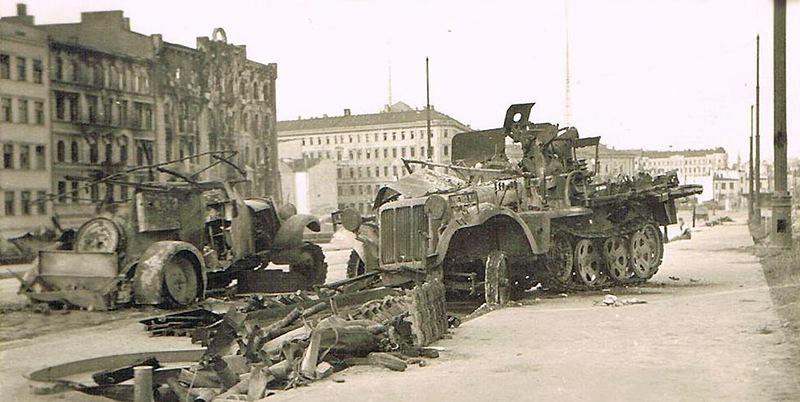  Autors: Deadshot Rīga Otrā pasaules kara laikā