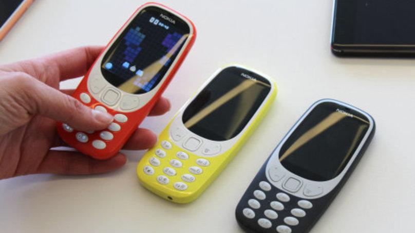 Vai kāds pirks scarono mobilo... Autors: matilde Jaunais «Nokia 3310» mobilais telefons būs ar bateriju, kas turēs vismaz mēnesi