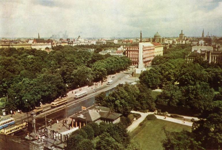 Leņina iela jeb tagadēja... Autors: Emchiks Rīga sešdesmitajos (1)