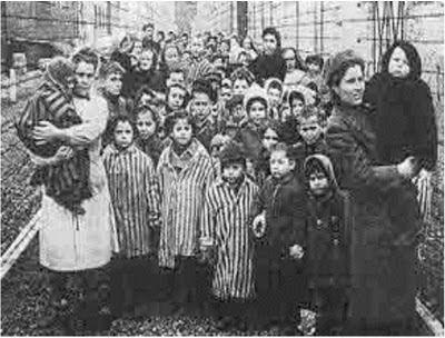 Pēc vācunbspokupācijas... Autors: princeSS Medmāsa, kura Holokausta laikā izgāba 2500 ebreju bērnus no nāves.