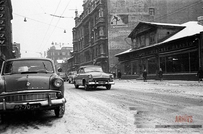 Tērbatas iela 1963 gadā Uz... Autors: Emchiks Rīga sešdesmitajos (3)