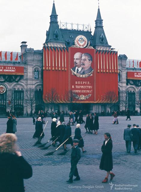 Sarkanais laukums Autors: Lestets PSRS dzīve 1950-tajos ASV diplomāta acīm