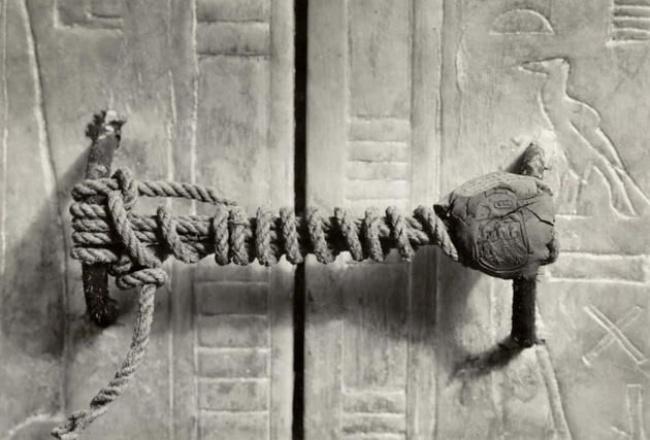 Tutanhamona kapeņu zīmogs... Autors: Lestets Kad vēsture ir aizraujoša
