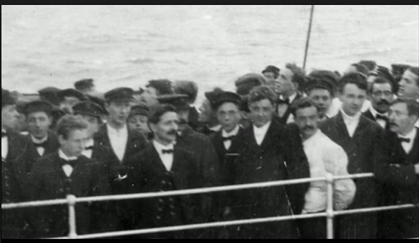 Carpathia kuģa komanda 1912g... Autors: Lestets Titānika katastrofas fotogrāfijas