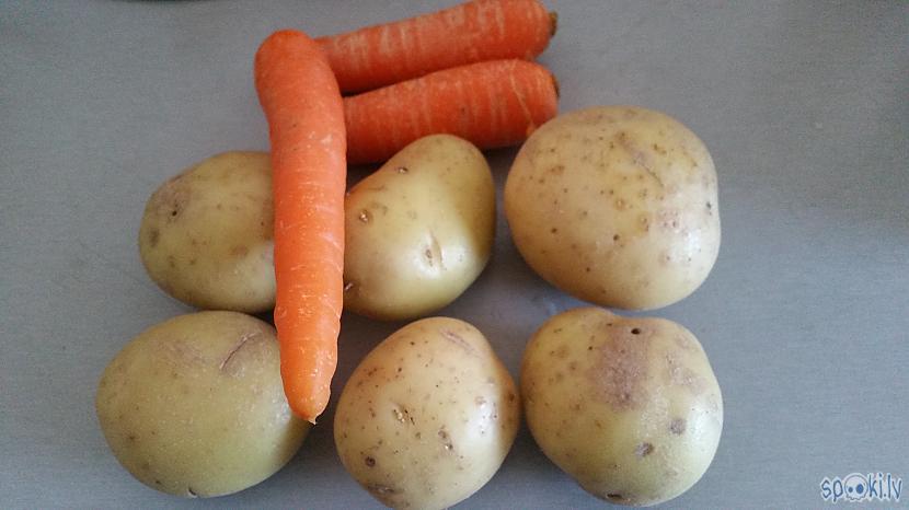 Nomizojam 6 kartupeļus 3... Autors: aniii7 Bārbekjū gaļiņa ar kartošpāniem un burkāniem