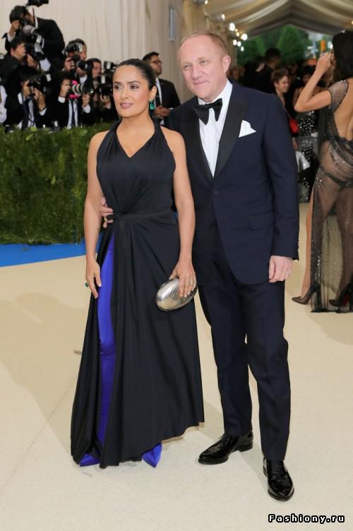 Salma Hayek and... Autors: 100 A Ball of the Institute of Costume 2017 #2