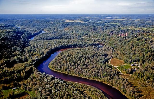 Maza valsts ndash daudz upes... Autors: Tautas Spogulis 7 iemesli, kas liek mums lepoties par Latviju