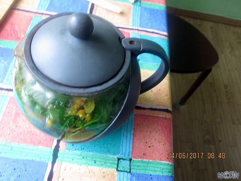 Te zāļu tēja tējas traukā un... Autors: rasiks Vēl kāds vārds un bilde no Jāņiem 2017.