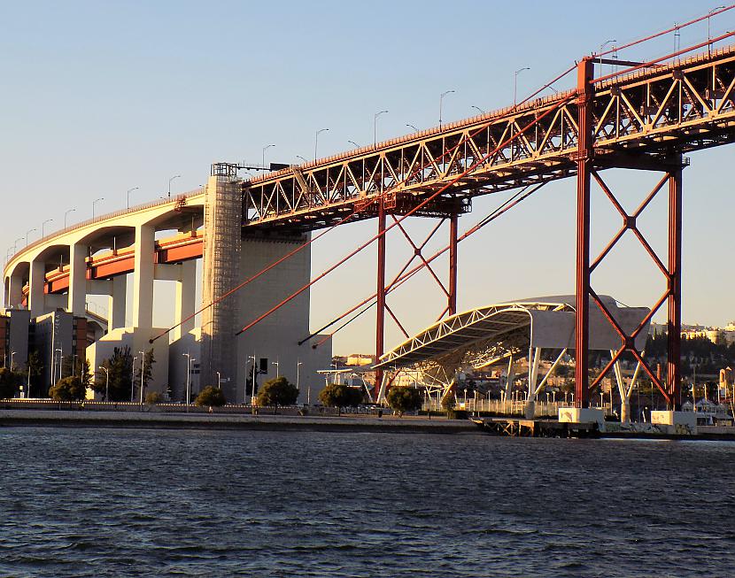 Tuvojamies tiltam Tas jumts... Autors: sisidraugs Lisabona | Mans rajons