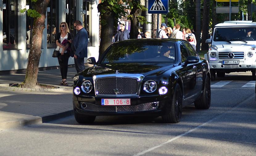 Bentley Mulsanne Speed Blue... Autors: LGPZLV Dārgas mašīnas uz Latvijas ceļiem. 2017 #8