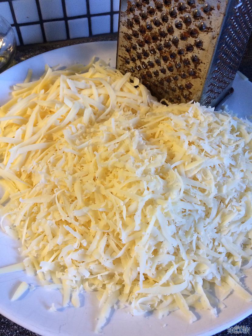 Rīvē sieru atspēries ... Autors: Lagerta Tusiņpica