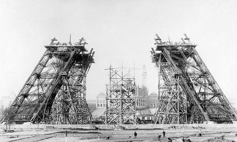 nbsp nbspJa kāda detaļa... Autors: Mao Meow Skaties, kā Parīzē būvēja Eifeļa torni!