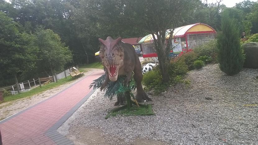 Dinozaurs kas dinozaurs Autors: MEAA...W Dinozauru parks, Lietuva.