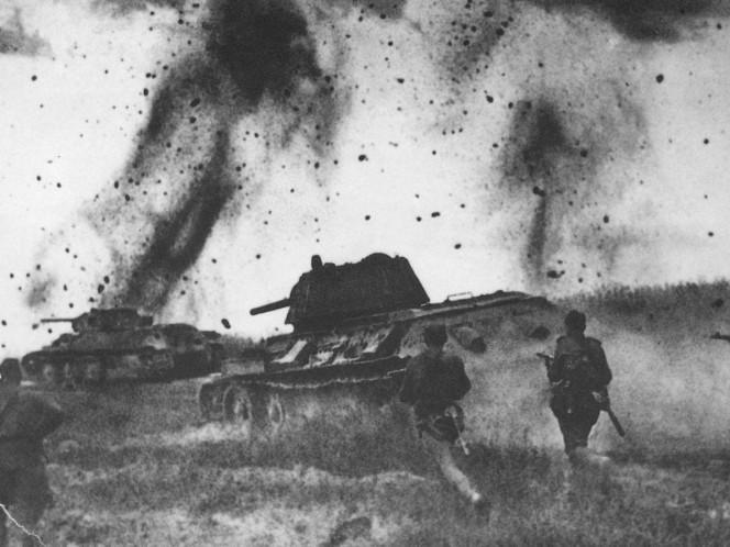 Marijas pēdējā kauja... Autors: Testu vecis Nacisti nogalināja viņas vīru, viņa nopirka T-34 tanku un devās atriebties