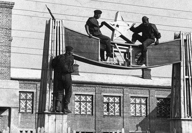 Vācu kareivji novāc PSRS... Autors: Lestets Reti kadri no operācijas "Barbarosa" | 2. daļa