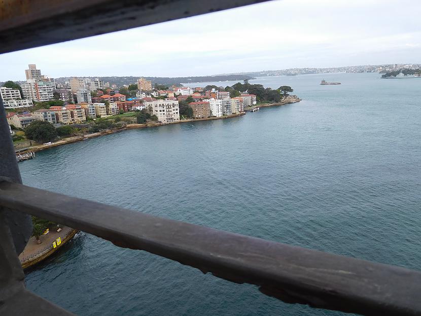  Autors: turistsr@speles Vēl drusciņ Sydney.