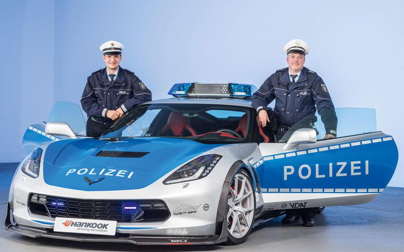 Chevrolet Corvette... Autors: Charged 40 Interesantākie policijas auto pasaulē.