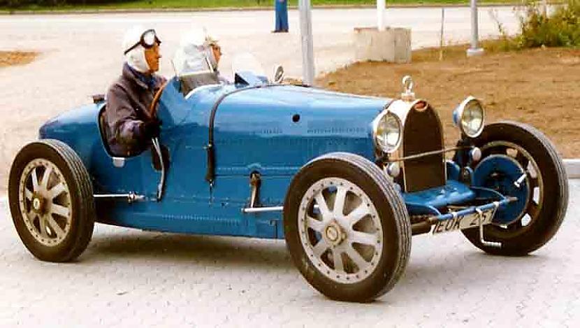 Bugatti Type 35C 1924 Autors: Drakonvīrs Bugatti 1909 - 1963
