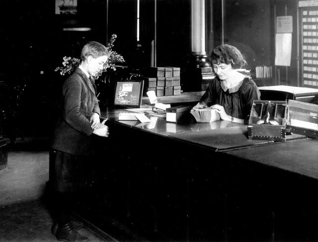 Bērnu nodaļa 1923 Autors: Lestets Sinsinati publiskā bibliotēka pirms tās demolācijas 1955. g.