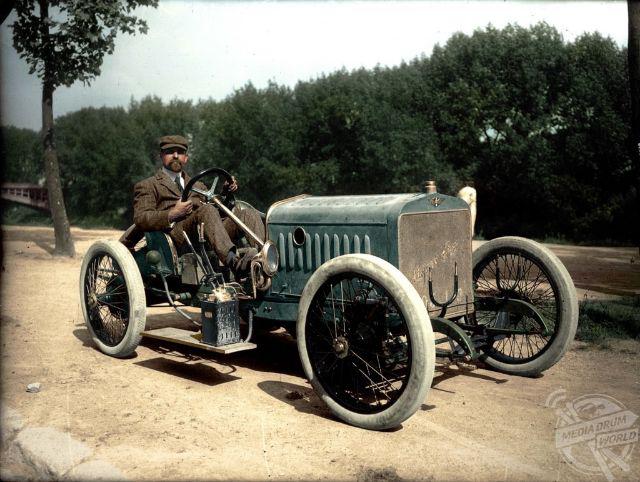 Hispano Suiza franču Grand... Autors: Lestets Pirmo automobīļu un motociklu krāsotās fotogrāfijas no 20. gs. sākuma