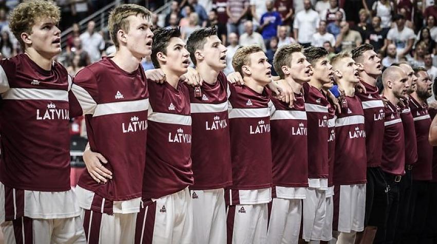 Latvijas U-18 basketbola izlasei nebijis sasniegums - sudraba medaļas