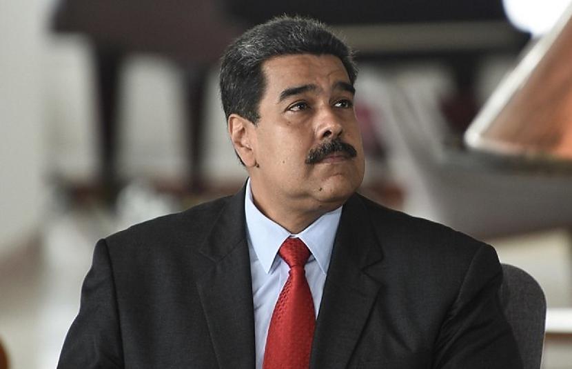 Venecuēlas prezidents Nikolass... Autors: pyrathe Vai Tu maksātu 2,6 miljonus par tualetes papīru?