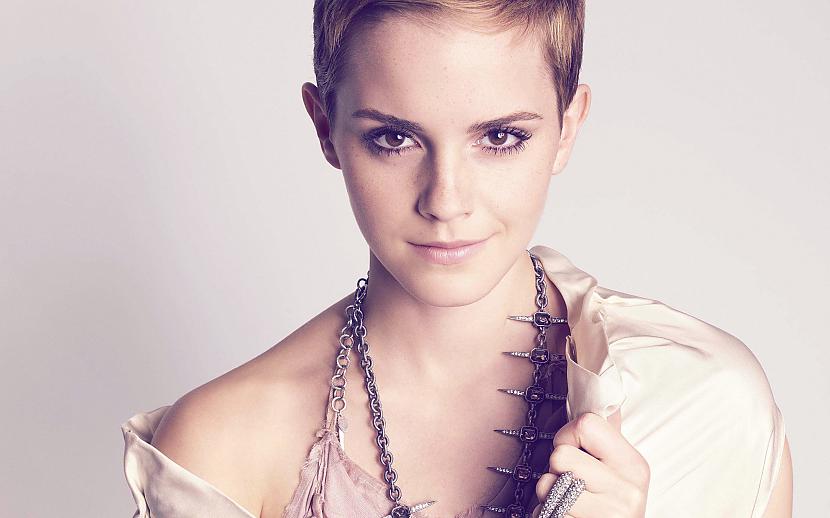  Autors: mazais28 Emma Watson