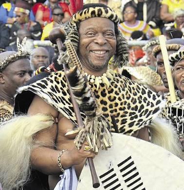 Zulu karalis Zwelithini tiek... Autors: Zigzig Ksenofobiskie uzbrukumi Dienvidāfrikā