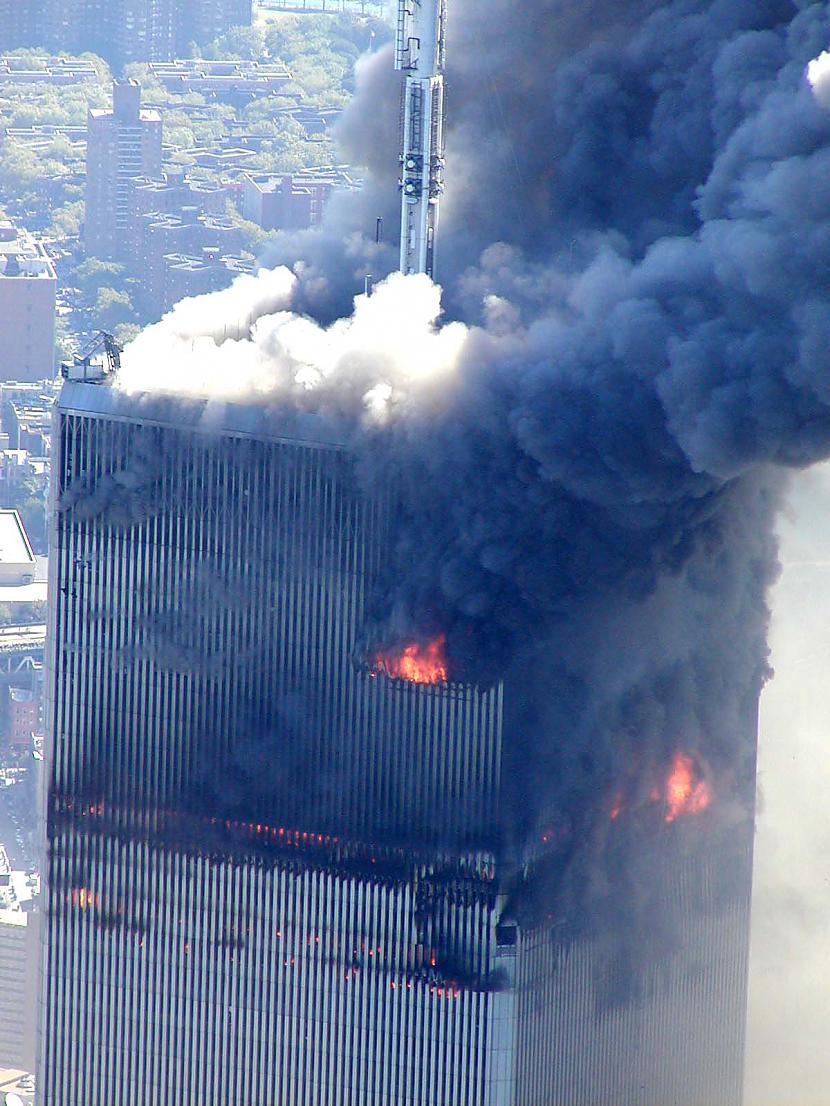 No ziemeļtorņa vēl joprojām... Autors: voundervagner 11. septembra terorakti