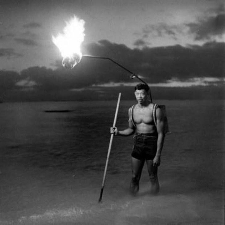 Nakts zveja Havaju salās... Autors: zzcepums 12 attēli, kas pierāda, ka pasaule ir traka jau diezgan sen