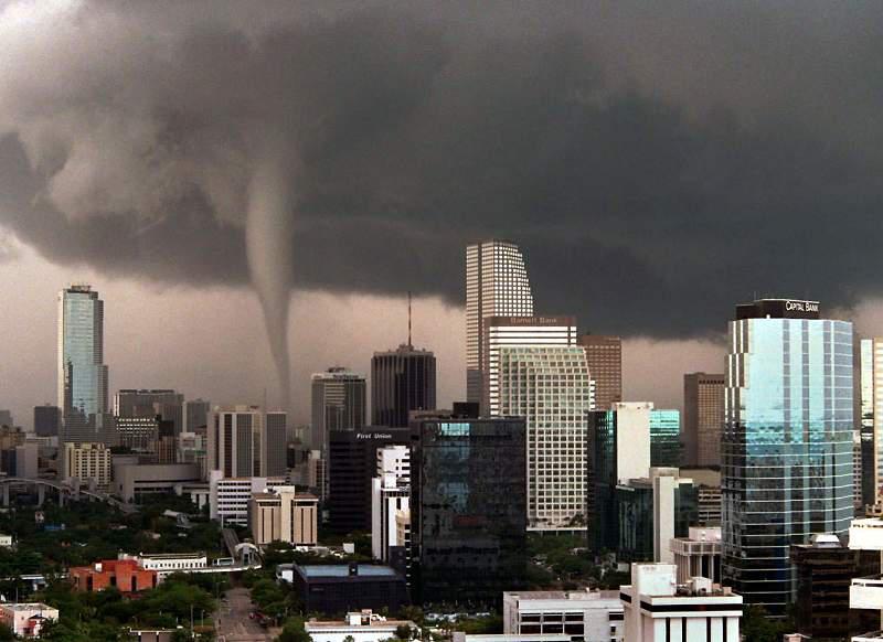1997 gada Maiami tornado 1997... Autors: Testu vecis Tornado lielpilsētās