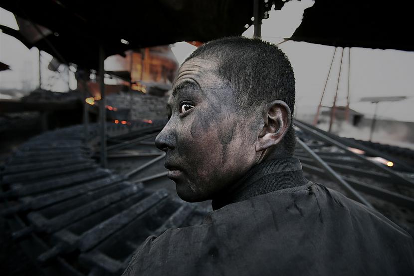 Ogļracis no Vuhai pilsētas... Autors: Lestets Ķīnas valdība negrib, lai tu redzētu šīs fotogrāfijas