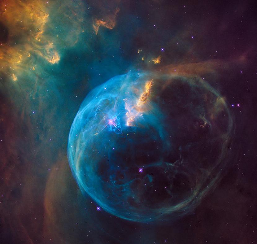 nbspNGC 7635 miglājs Autors: Lestets 20 neticamas fotogrāfijas, kas parāda skaistumu mums apkārt esošajā kosmosā
