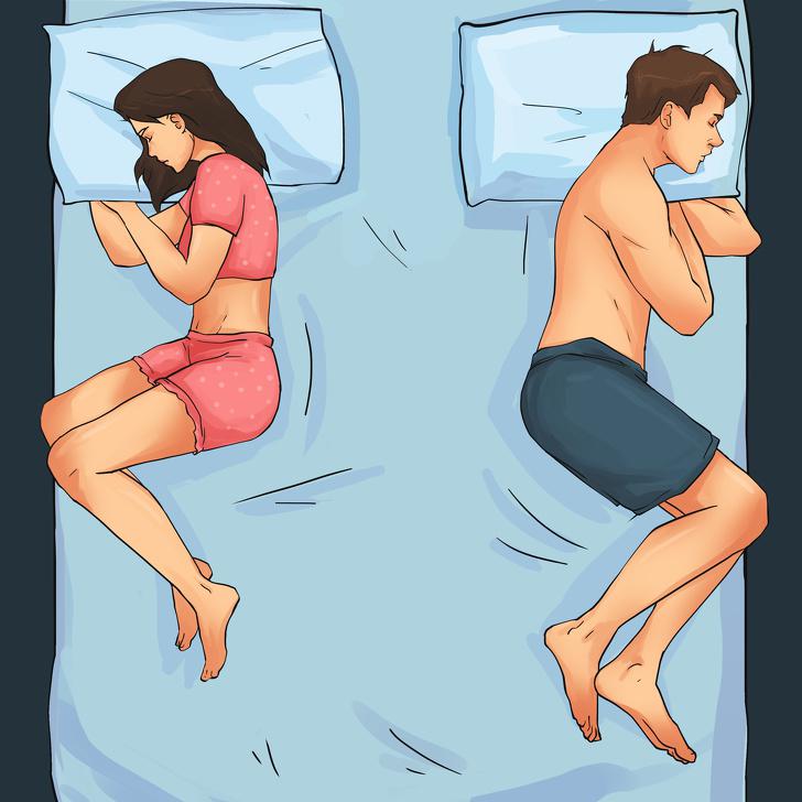 Dažādās gultas pusēsNo vienas... Autors: The Diāna Gulēšanas pozas un to nozīme pāra attiecībās