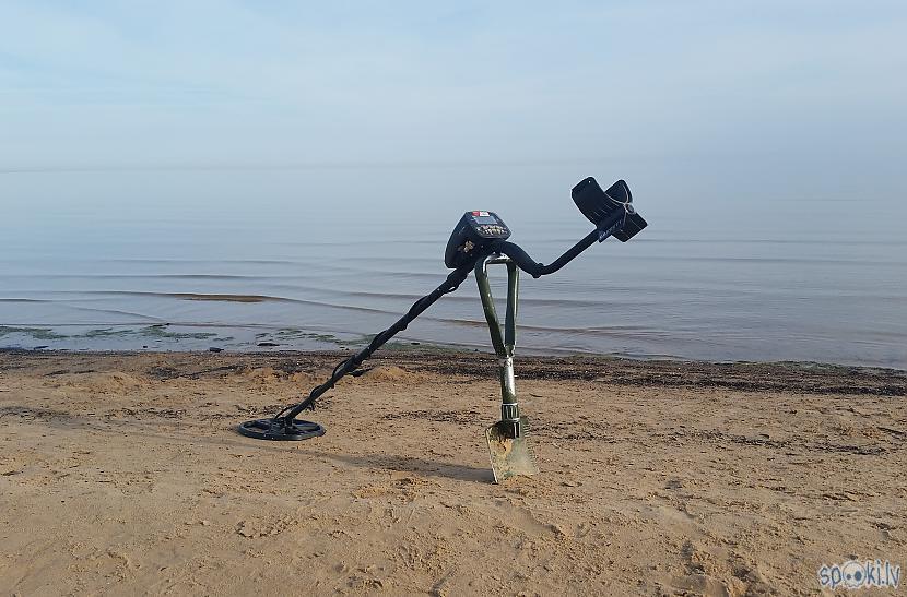 Svētdiena rīts Vecāķos 6os... Autors: pyrathe Ar metāla detektoru pa pludmali 2020 (jūlijs) #2