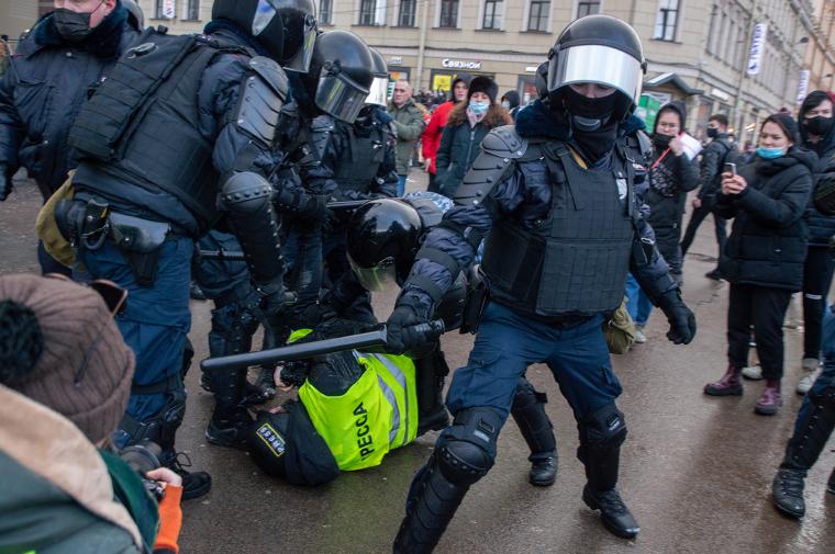 Turpmākie protesti ir atlikti... Autors: spoks0 Rietumu rituālās “bažas” par brīvību