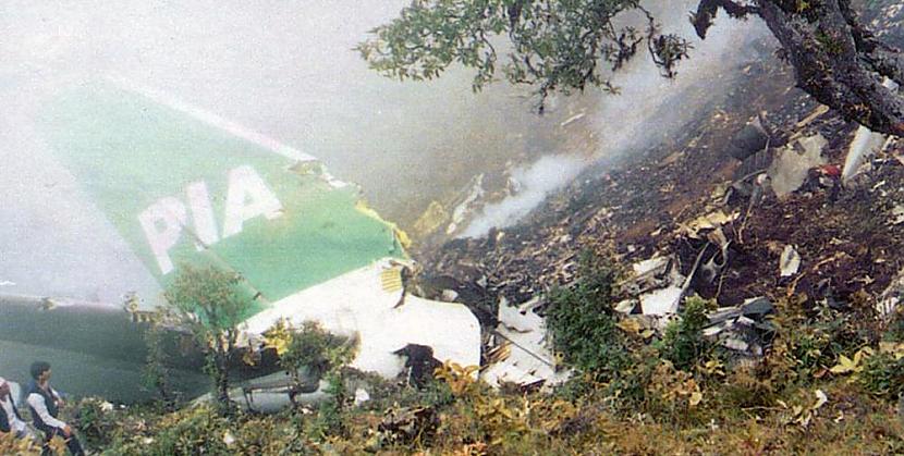 Pakistan International... Autors: Testu vecis Komerciālo lidaparātu katastrofu bildes (Deviņdesmitie) 1990.-1994.g