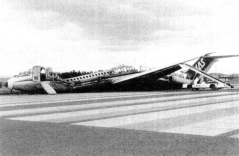 Japan Air System reiss 451... Autors: Testu vecis Komerciālo lidaparātu katastrofu bildes (Deviņdesmitie) 1990.-1994.g