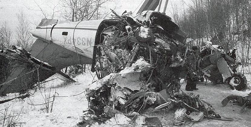 Northwest Airlink reiss 5719... Autors: Testu vecis Komerciālo lidaparātu katastrofu bildes (Deviņdesmitie) 1990.-1994.g