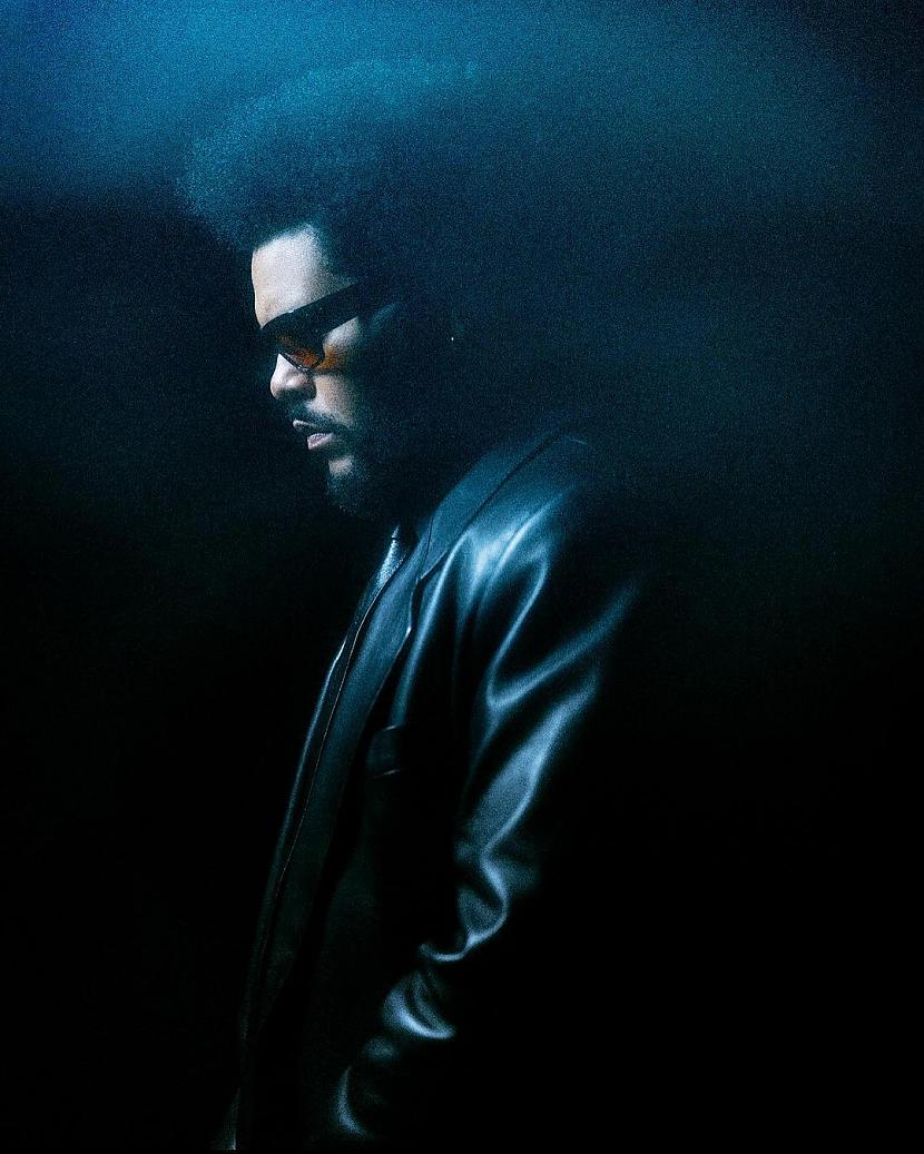 Pēc tam kad izjuka The Weeknd... Autors: matilde 16 populāras dziesmas, kas ir sarakstītas par citām slavenībām