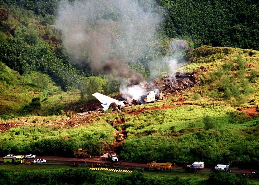 Korean Air reiss 801 1997gada... Autors: Testu vecis Komerciālo lidaparātu katastrofu bildes (Deviņdesmitie) 1994.-1999.g