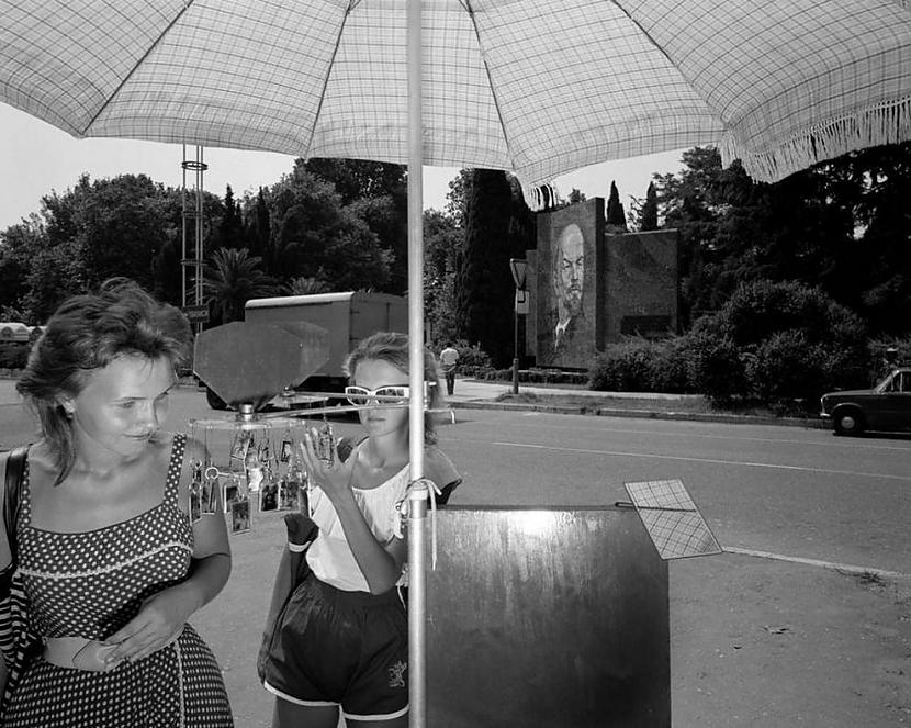  Autors: Zibenzellis69 Soči 80. gados caur beļģu fotogrāfa objektīvu (32 fotoattēli)