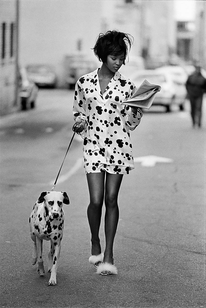 Seeing Spots Naomi Campbell... Autors: Zibenzellis69 “Savaldzināt!”: Modernie 90. gadi pārsteidzošos nostalģiskos fotoattēlos