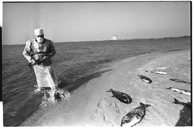 1986 gada jūnijs no radiācijas... Autors: Zibenzellis69 Pirmās Černobiļas fotogrāfijas pēc kodolkatastrofas, 1986. Gada 26. Aprīlis