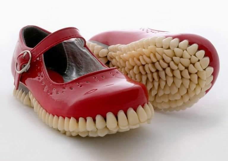 Zobainas kurpes Mariana... Autors: Zibenzellis69 Dīvaini dizaineru apavi, kurus valkāt iespējams nebūtu viegli (15 fotoattēli)