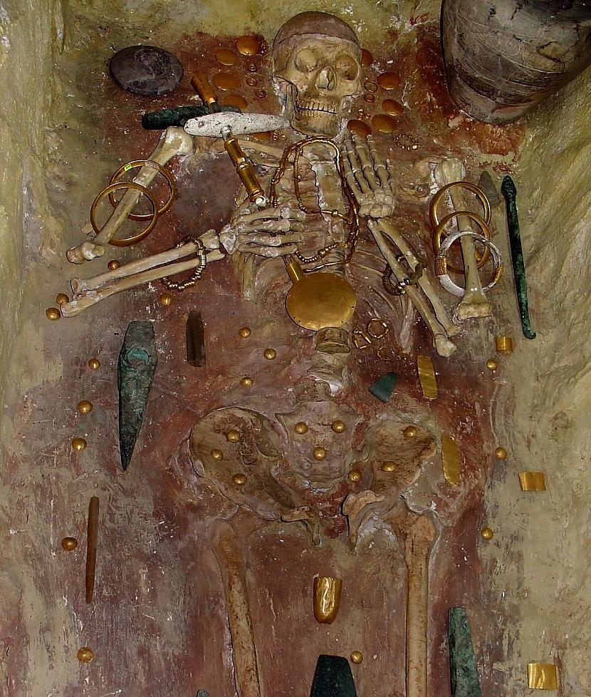Viena no bagātākajām kapenēm... Autors: Zibenzellis69 18 arheoloģiskie atradumi, kas kā laika mašīna aizvedīs jūs aizraujošā pagātnē
