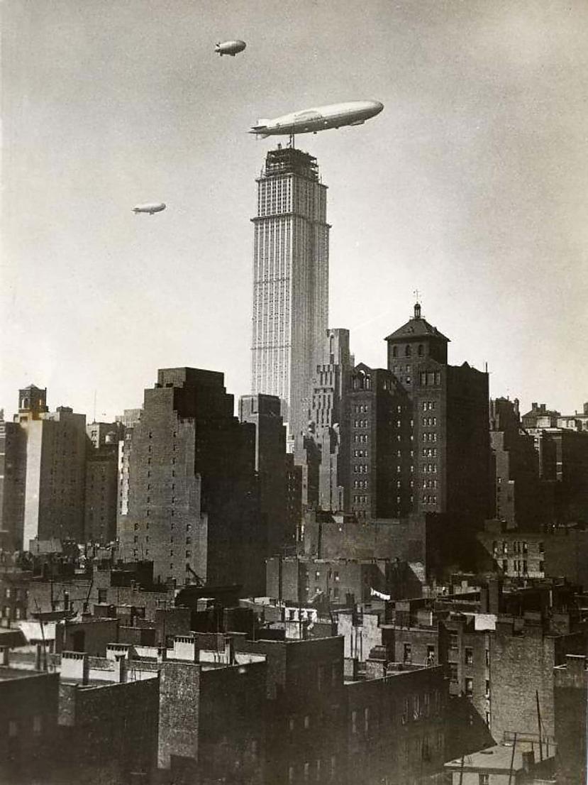quotEmpire State Buildingquot... Autors: Lestets Fotogrāfijas, kurās redzami vēl nepabeigti pasaulslaveni apskates objekti