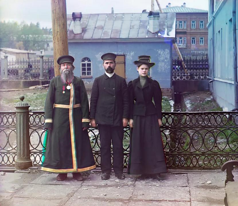 Trīs Krievijas impērijas... Autors: Lestets Krāsainas fotogrāfijas no Krievijas impērijas laikiem