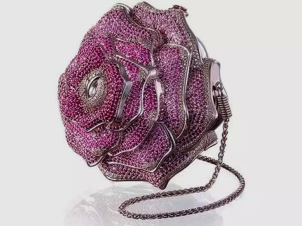 Leiber Precious Rose Bag ndash... Autors: Zibenzellis69 10 dārgākās somiņas pasaulē, kuru cena var likt tev izbrīnā plašāk pavērt acis