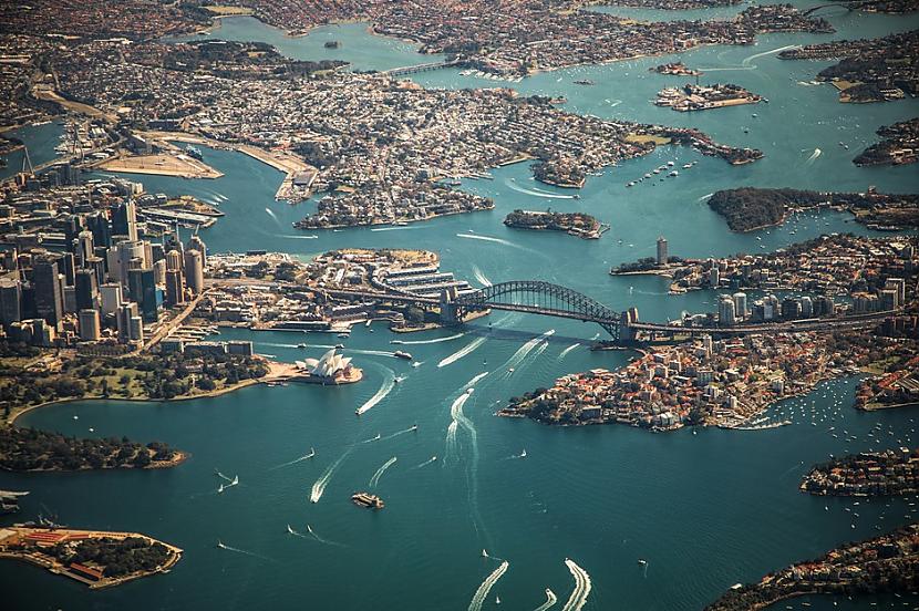 Sidneja AustrālijaSidneja... Autors: Lestets 10 pasaules labākās pilsētas, kur dzīvot